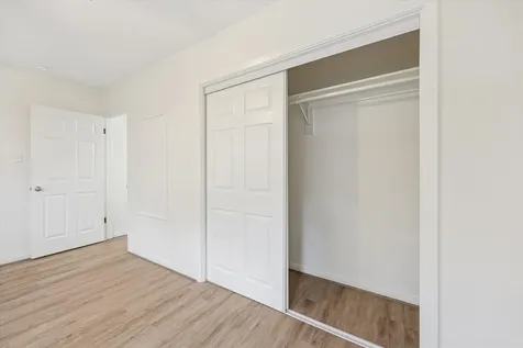 1011 W 10th Street 3 Houston TX 77008