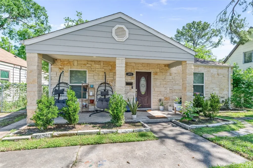 3853 Rosedale Street Houston TX 77004