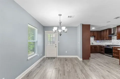3853 Rosedale Street Houston TX 77004