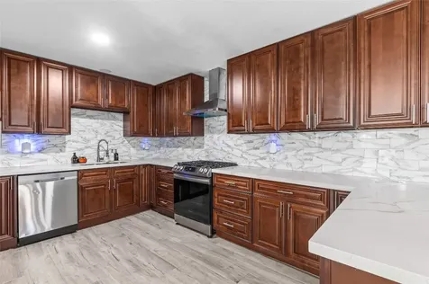 3853 Rosedale Street Houston TX 77004