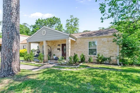 3853 Rosedale Street Houston TX 77004