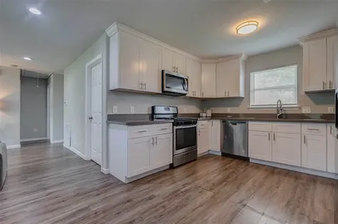 5031 Caplin Street Houston TX 77026