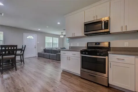 5031 Caplin Street Houston TX 77026
