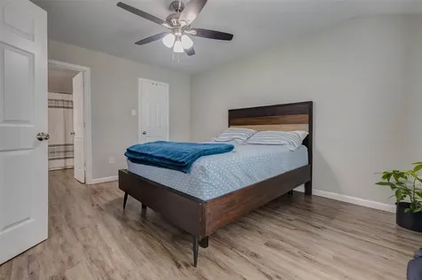 5031 Caplin Street Houston TX 77026