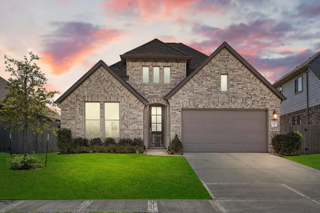 1315 Wild Mustang Trail Richmond TX 77406