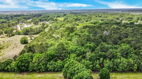 198 County Road 6881 N Dayton TX 77535