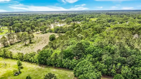 198 County Road 6881 N Dayton TX 77535