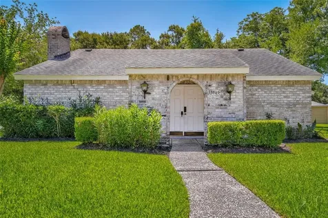 13805 Imperial Court Sugar Land TX 77498