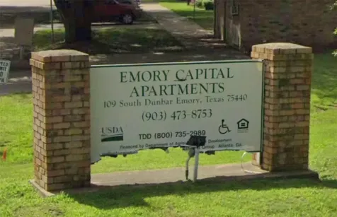 109 S Dunbar Lane Emory TX 75440