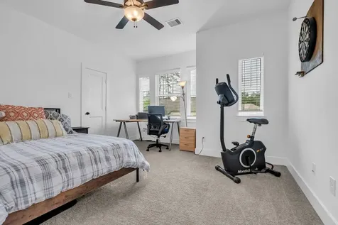426 Glacier Pass Montgomery TX 77316