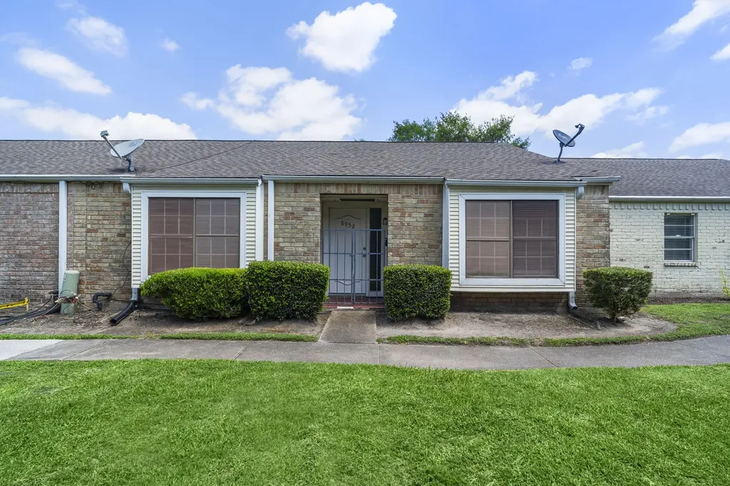 8952 Wilcrest Drive Houston TX 77099