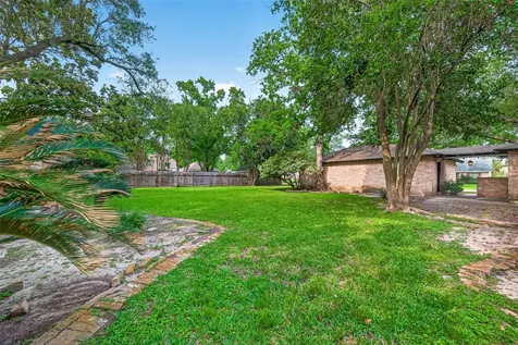15302 Philippine Street Houston TX 77040