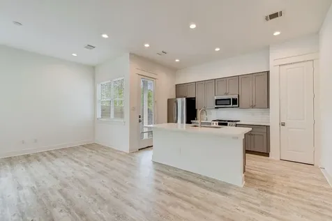 3512 Oak Forest Grove Drive Houston TX 77018
