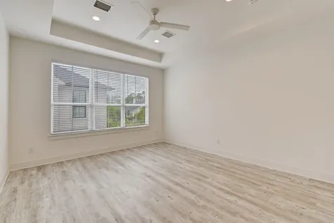 3512 Oak Forest Grove Drive Houston TX 77018