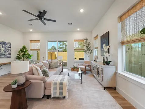 1913 Dewalt Street Houston TX 77088