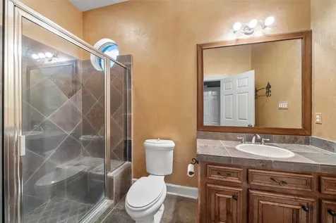 21 Wedgewood Drive W Montgomery TX 77356