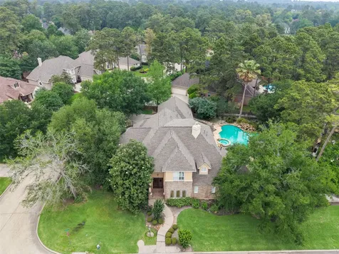 21 Wedgewood Drive W Montgomery TX 77356
