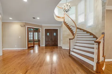 21 Wedgewood Drive W Montgomery TX 77356