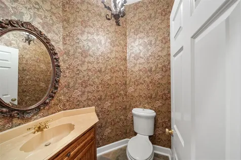 21 Wedgewood Drive W Montgomery TX 77356