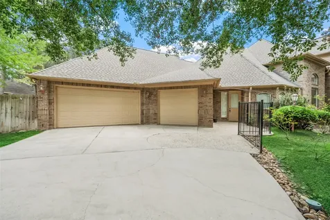 21 Wedgewood Drive W Montgomery TX 77356