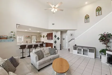 1511 Shannon Street Alvin TX 77511