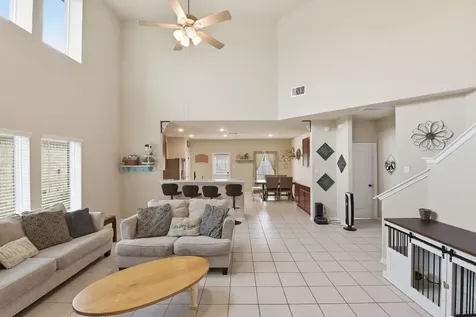 1511 Shannon Street Alvin TX 77511