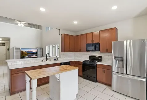 1511 Shannon Street Alvin TX 77511