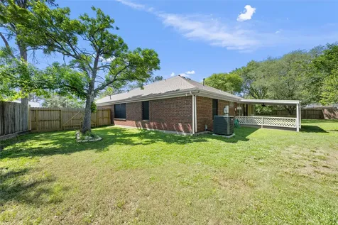 17402 Eastwood Circle Houston TX 77095