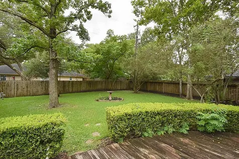 5103 Briarbend Drive Houston TX 77035