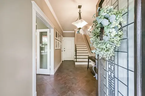 240 E Woodland Street Houston TX 77009