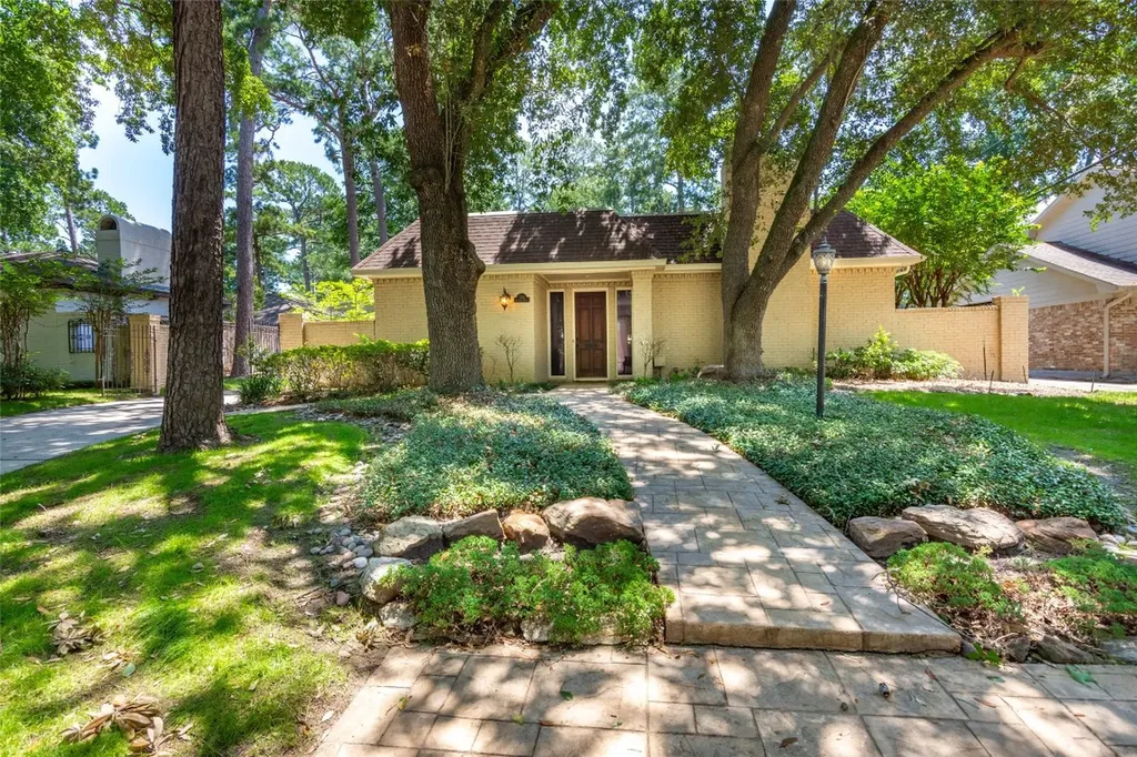 354 Tealwood Drive Houston TX 77024