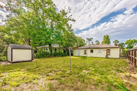 8022 Talton Street Houston TX 77028