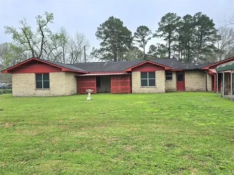 2303 Laird Street Dayton TX 77535
