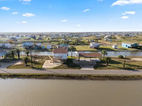 265 County Road 209 Sargent TX 77414