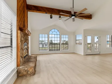 265 County Road 209 Sargent TX 77414