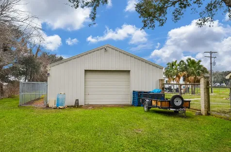 419 Western Acres Drive El Campo TX 77437
