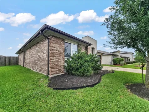8122 Hush Heights Drive Rosharon TX 77583