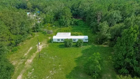 905 County Road 379 Cleveland TX 77328