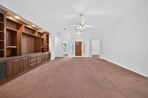 914 W Peach Hollow Circle Pearland TX 77584