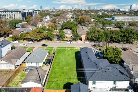 1615 W Main Street Houston TX 77006