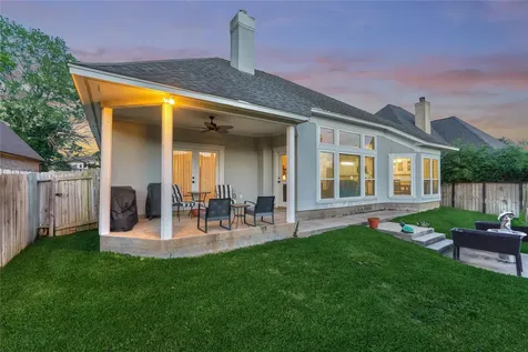 15 Newberry Court Montgomery TX 77356