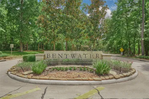 15 Newberry Court Montgomery TX 77356