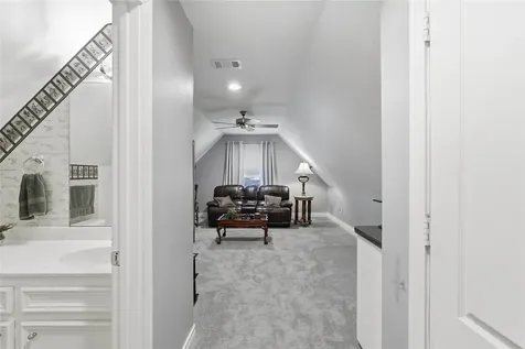 26 Englewood Court Montgomery TX 77356