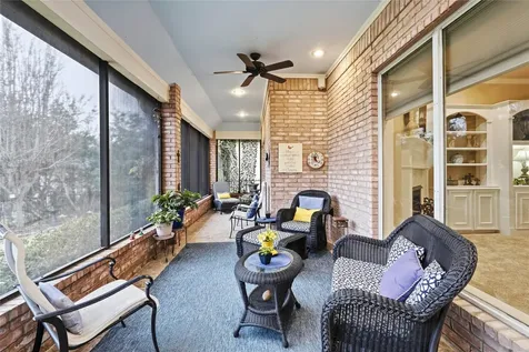 26 Englewood Court Montgomery TX 77356