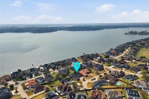 26 Englewood Court Montgomery TX 77356