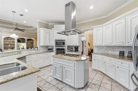 26 Englewood Court Montgomery TX 77356