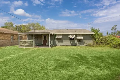 2504 3rd Street Galena Park TX 77547