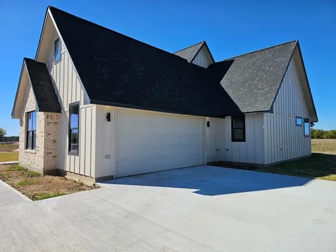 5024 Sophie Slansky Way Sealy TX 77474