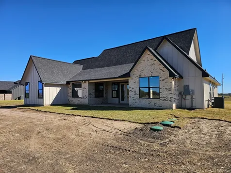 5024 Sophie Slansky Way Sealy TX 77474