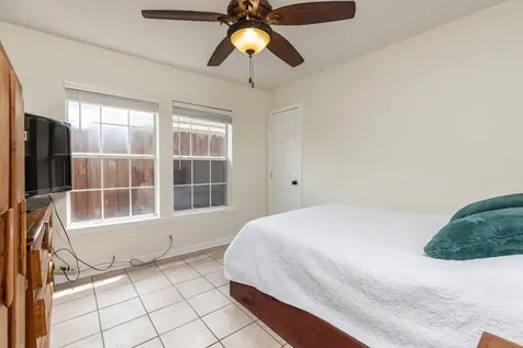 5022 Stimson Street Houston TX 77023
